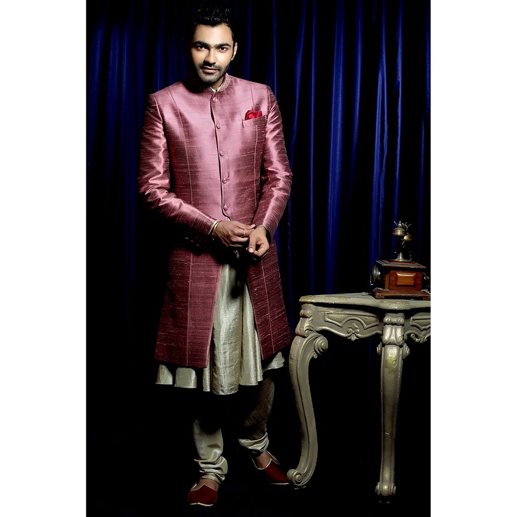Grooms’ Sherwani Shades to Boost Your D-Day Closet