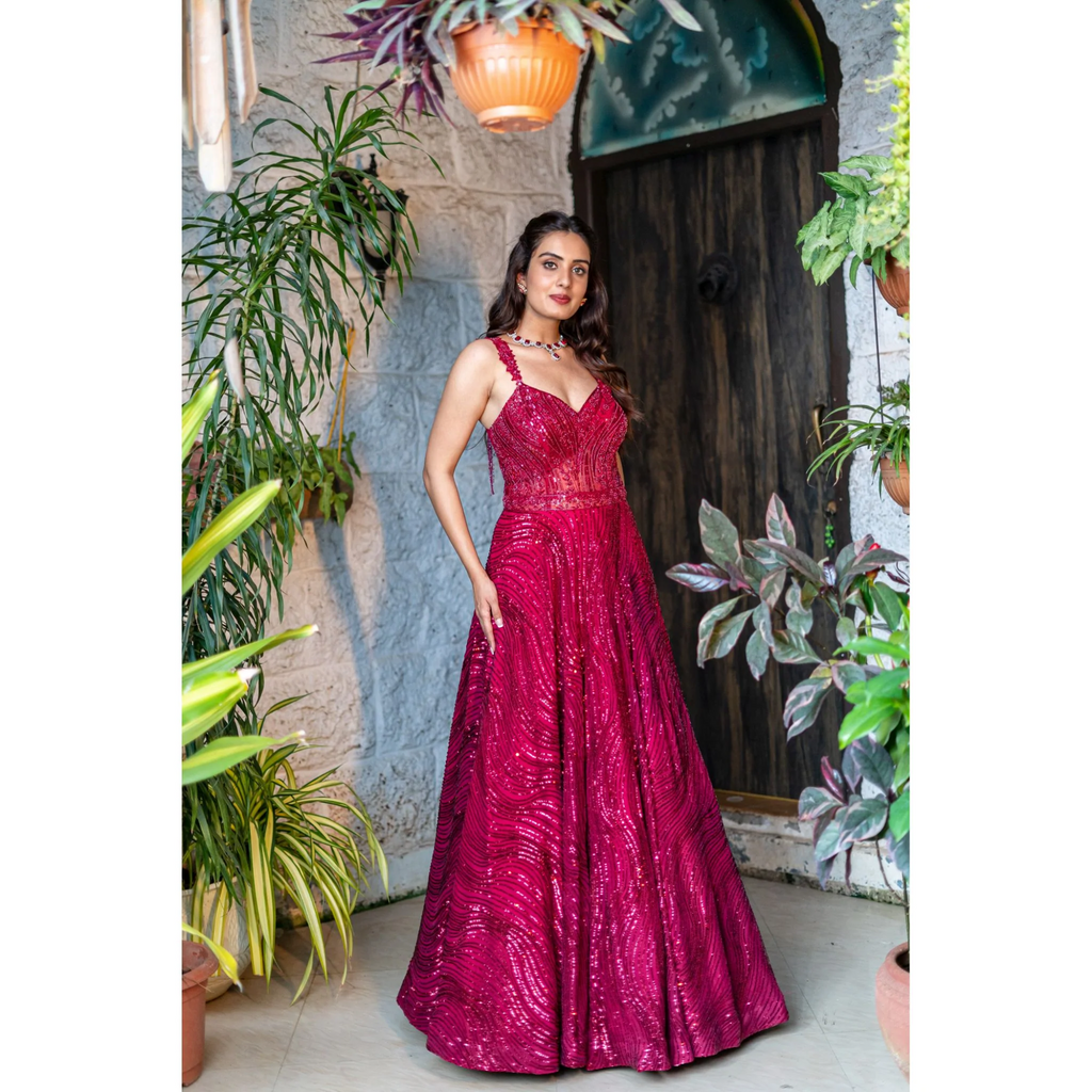 5 Exquisite Styles in Party Wear Gowns for Women